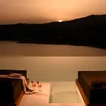 Вилла Wonderful Chrysta Mykonos Town